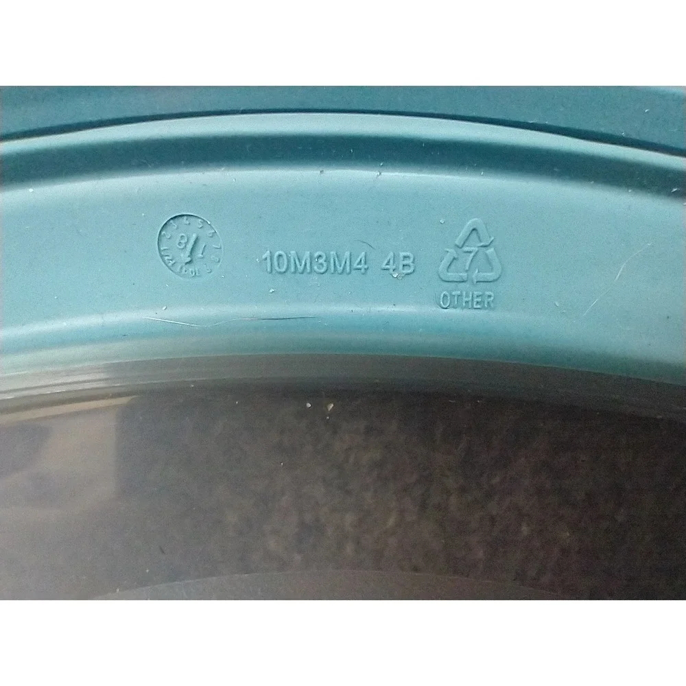 Rubbermaid Premier Lids Replacement Teal Blue Square Lid 10M3M4 4B 5 Inch